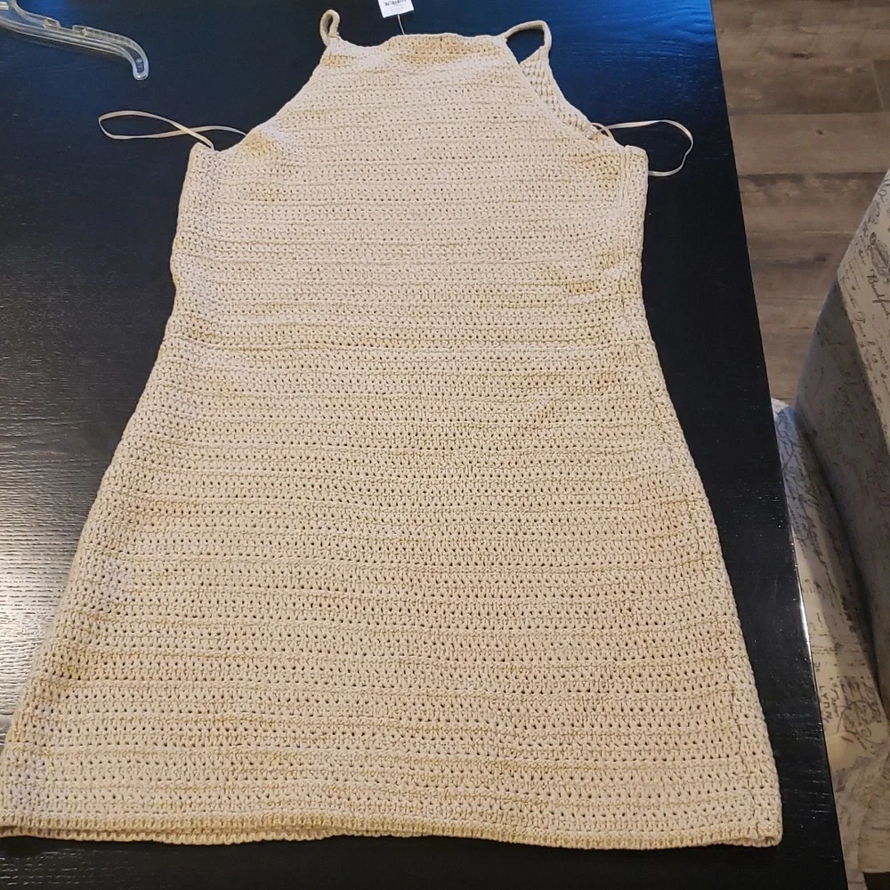 NWT! Banana Republic Crochet halter dress - Picture 4 of 8